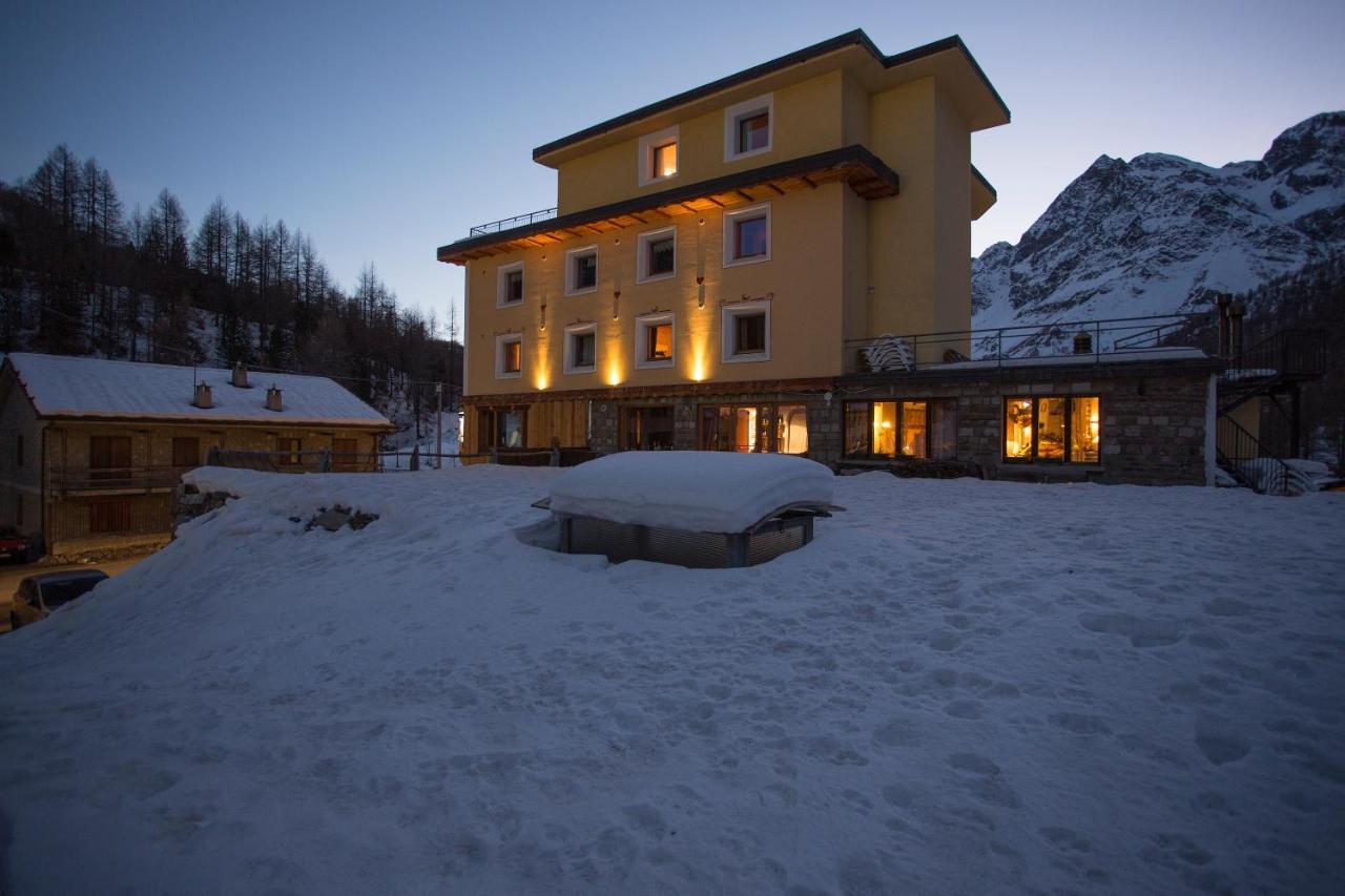 Apartments Suites Lac Bleu Breuil-Cervinia Εξωτερικό φωτογραφία