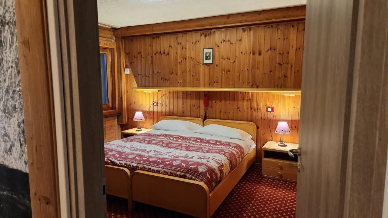 Apartments Suites Lac Bleu Breuil-Cervinia Εξωτερικό φωτογραφία